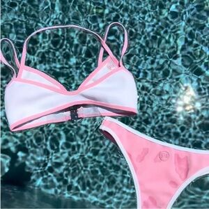 LOOKING FOR THIS SET SZ SMALL